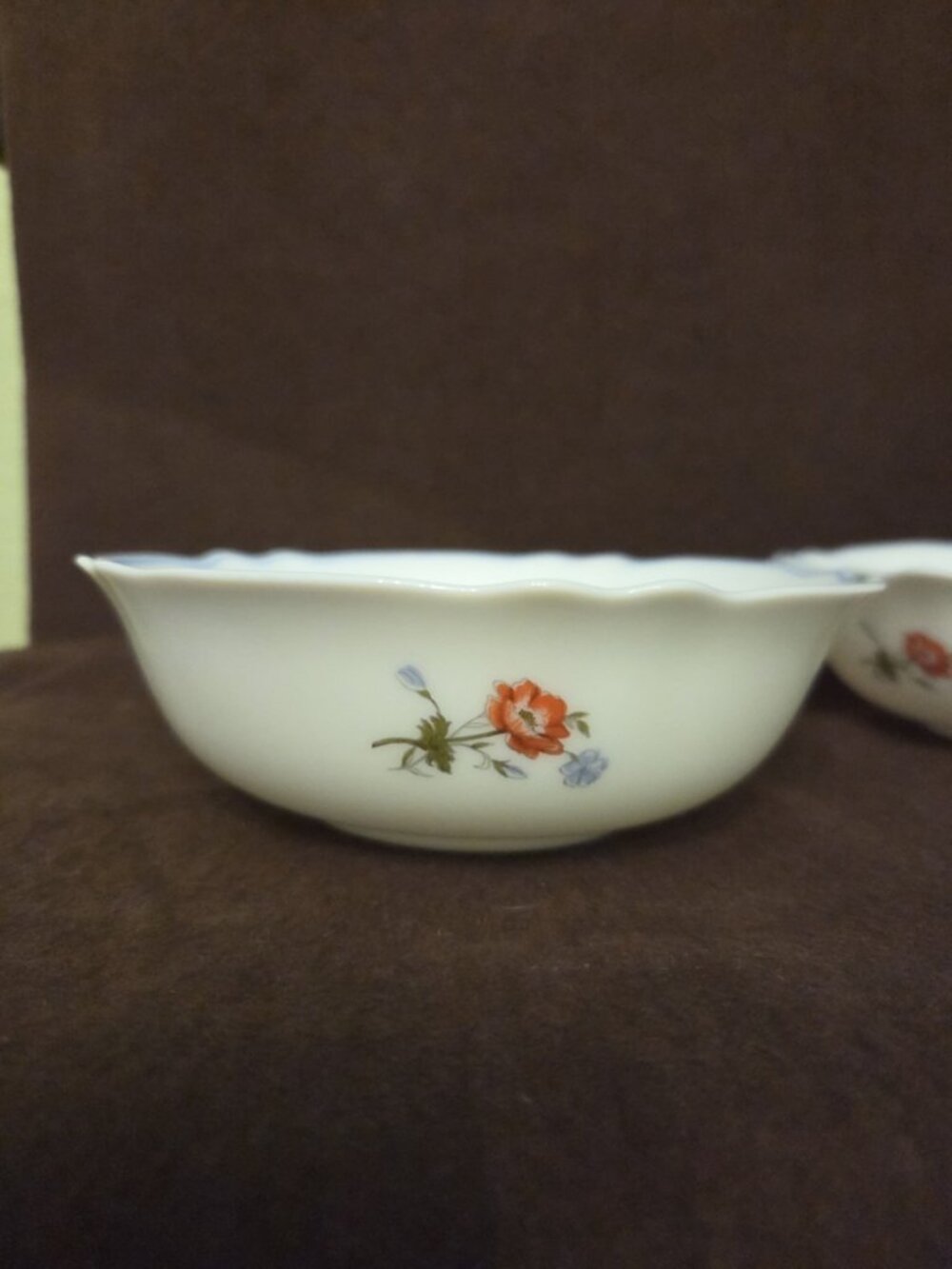 Pair/2 Arcopal France Paradise Milk Glass Cereal Bowls Floral Nice - Picture 3 of 7